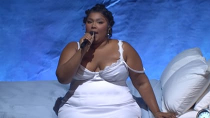 Who is Annie Lee, the artist Lizzo paid tribute to on ‘SNL’?