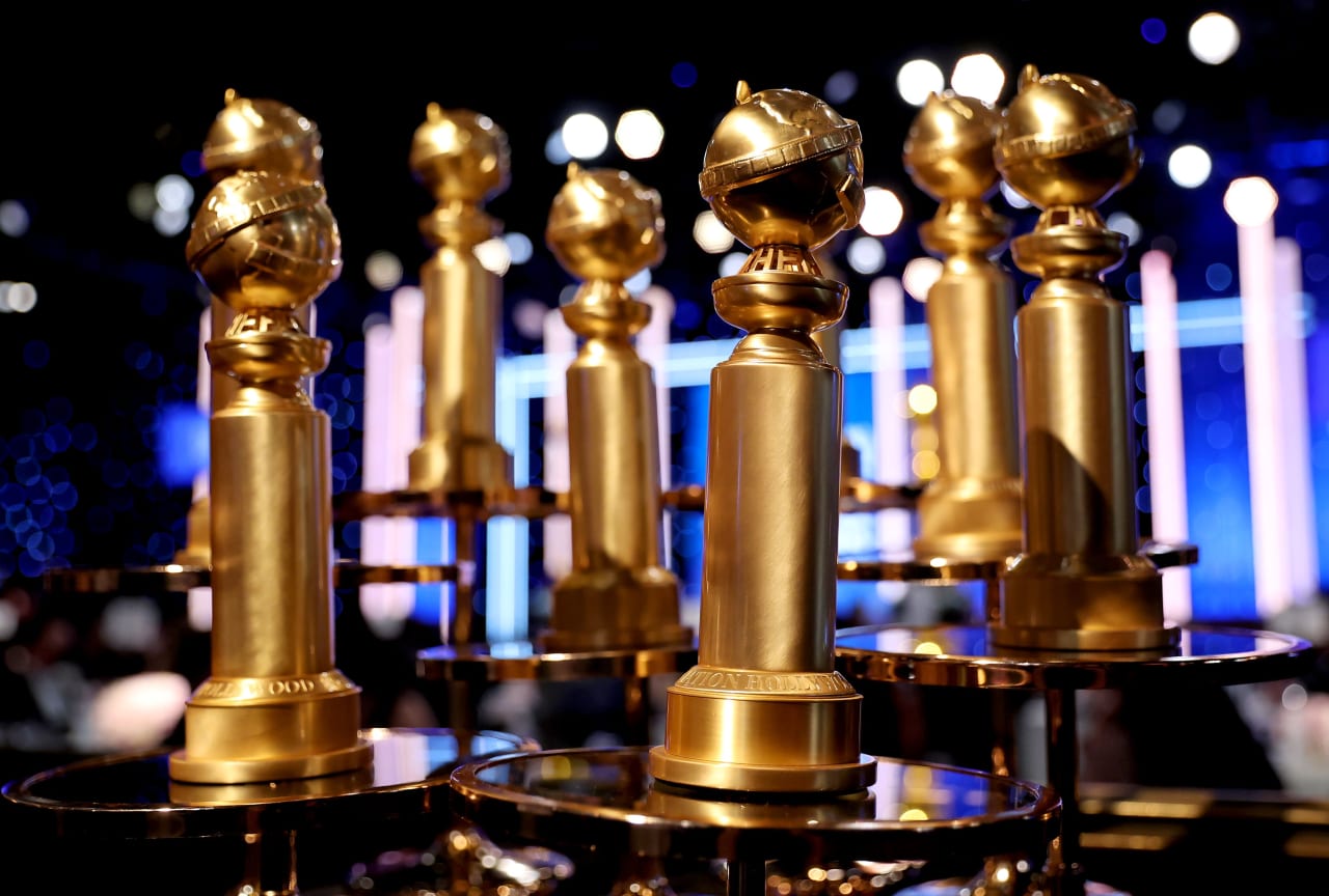 5 behind-the-scenes moments from the 2024 Golden Globes ballroom