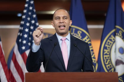 Rep. Hakeem Jeffries condemns Republicans for House speaker stalemate