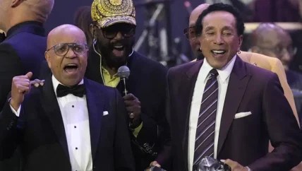 Berry Gordy, Smokey Robinson honored at reunion of Motown stars