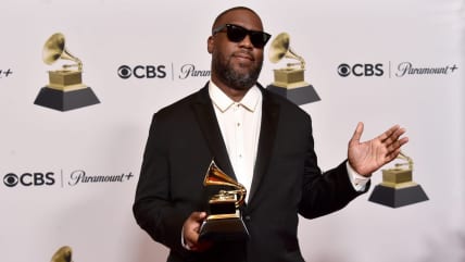 Now that Chris Brown has apologized (in his own way) for dismissing Robert Glasper’s Best R&B Album win, I hope he calls up Glasper and tries to get in the studio with him
