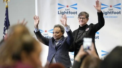 Chicago Mayor Lori Lightfoot takes on 8 rivals in election