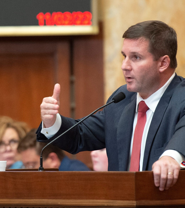 Miss. lawmakers vote to create a separate, allwhiteappointed court