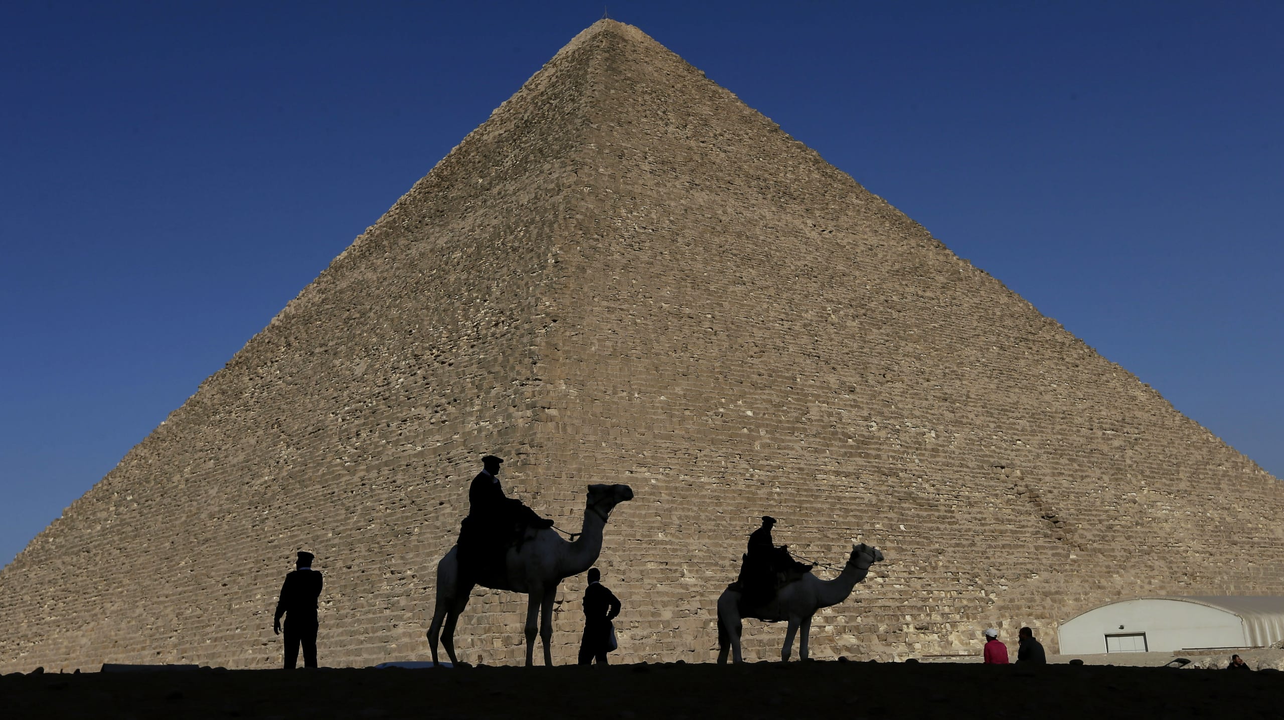 Egypt unveils newly discovered chamber inside Great Pyramid