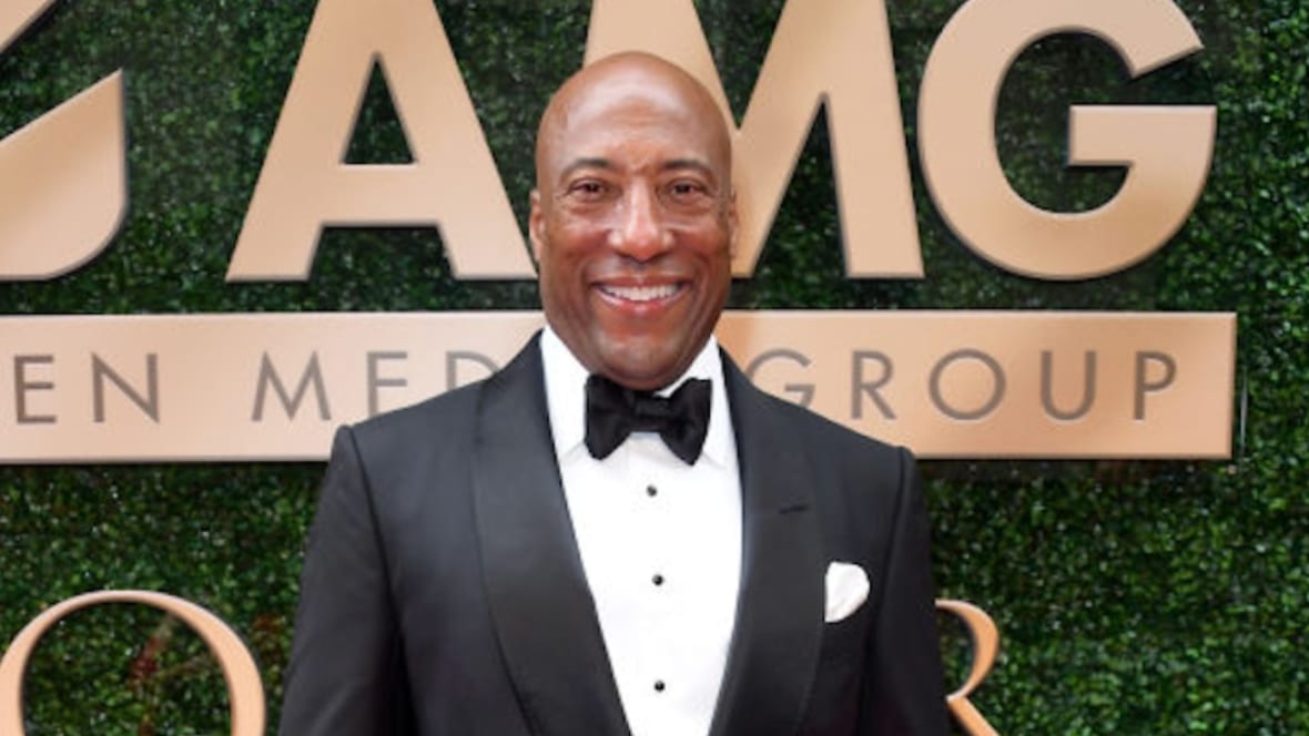BEVERLY HILLS, CALIFORNIA - MARCH 12: Byron Allen attends the Byron Allen's 5th Annual Oscar Gala 2023 Benefiting Children's Hospital Los Angeles at Beverly Wilshire, A Four Seasons Hotel on March 12, 2023 in Beverly Hills, California. (Photo by Unique Nicole/Getty Images)
