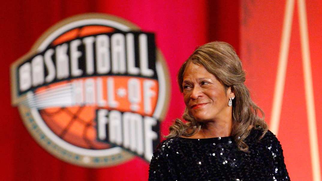 C. Vivian Stringer is inducted into the Naismith Memorial Basketball Hall of Fame