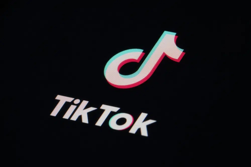 First Amendment group sues Texas Governor and others over the state’s TikTok ban on official devices