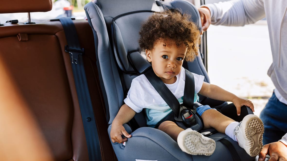 parenting child in car seat