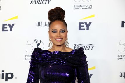 Ava DuVernay, Niecy Nash, Robin Thede and more join Writers Guild of America picket lines
