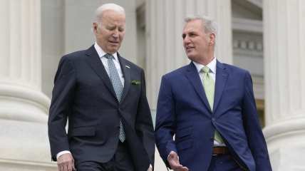 Biden, McCarthy reach deal to raise debt ceiling as default looms