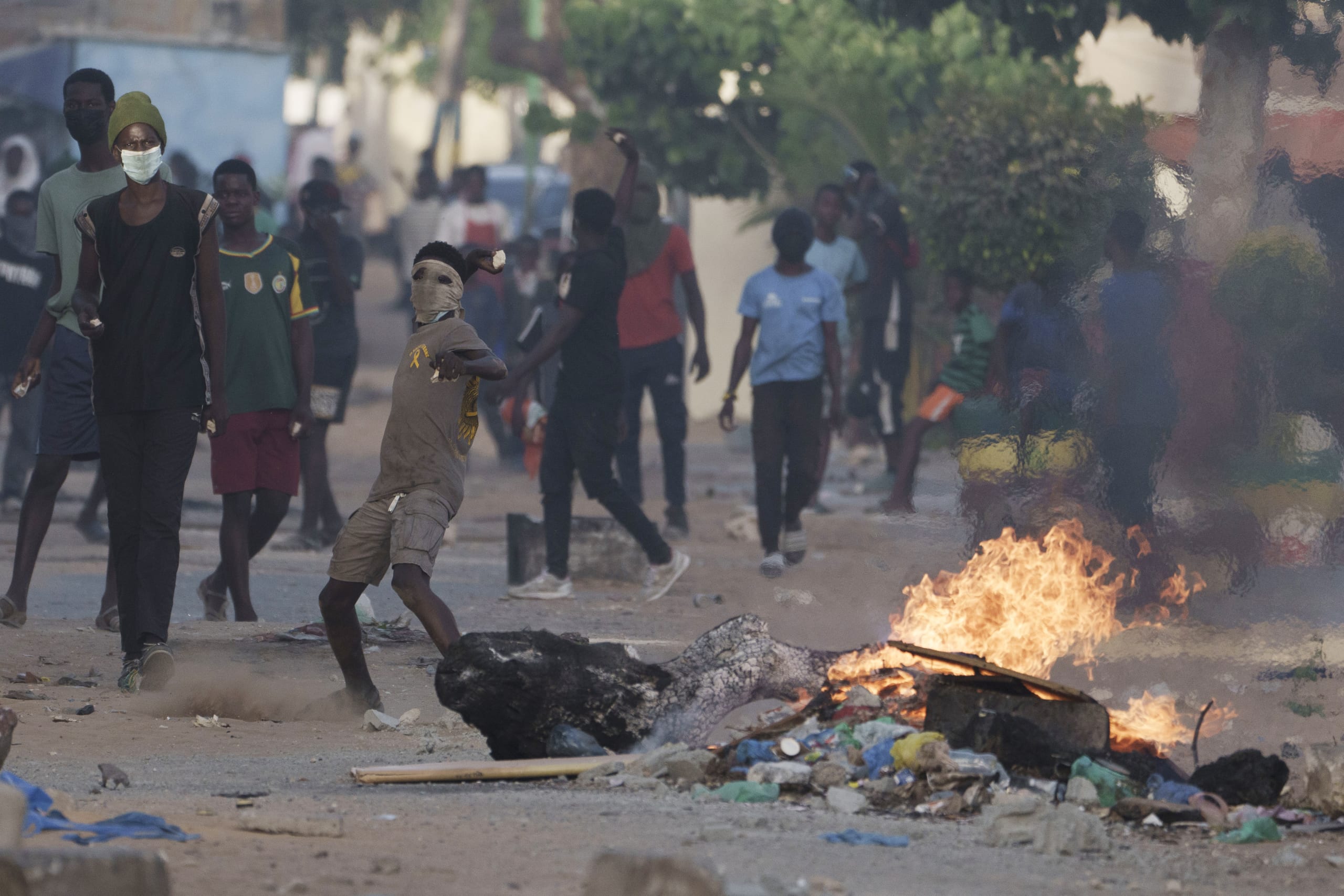 Experts warns of lasting consequences if violence in Senegal continues
