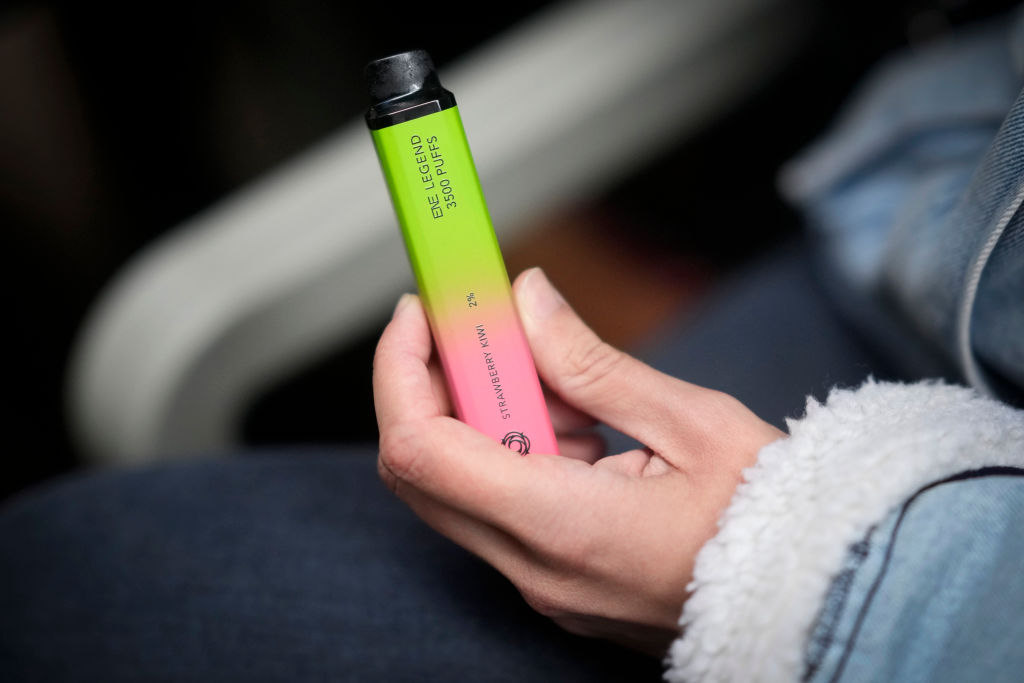 UK Aims To Crack Down On Teenage Vaping