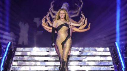 Beyoncé wears custom Louis Vuitton by Pharrell Williams on stage in Detroit