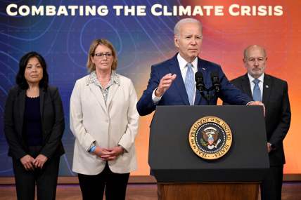 Biden takes on extreme heat as climate change wreaks havoc
