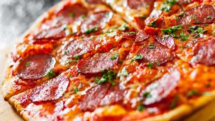 Pizza, pizza-making, pizza recipe, homemade pizza, recipes, foodies, home cooks, how to make pizza, theGrio.com