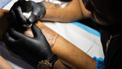 Tattoos, tattoo ink, Magic ink, smart ink, Keith "Bang Bang" McCurdy, Rihanna tattoos, LeBron James tattoos, light-sensitive tattoo ink, theGrio.com