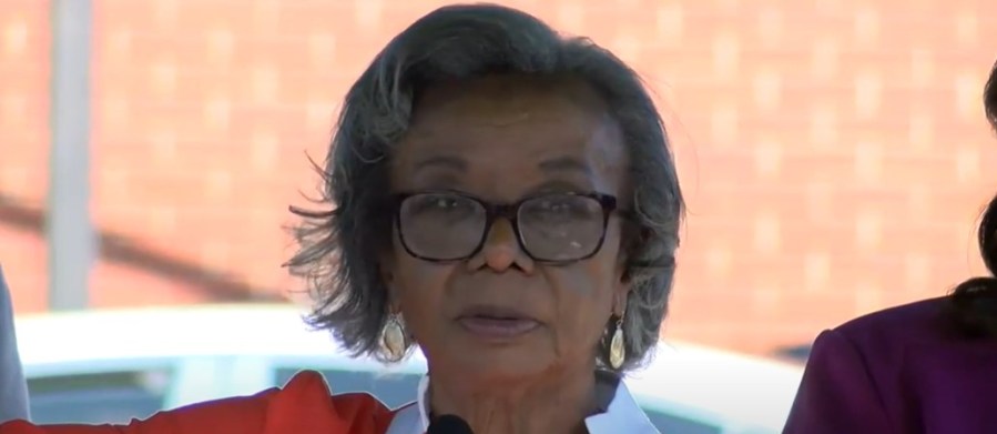 Savannah street renamed to honor first SCCPSS female African-American superintendent