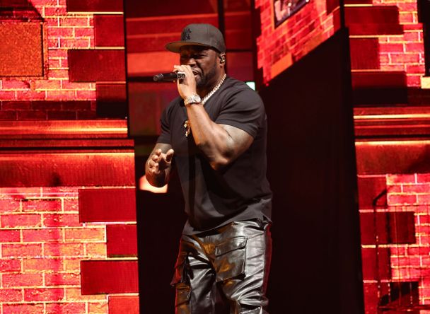 50 Cent throws microphone off stage, allegedly injures woman