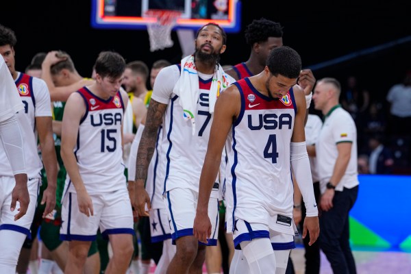 In as stunner, US falls to Lithuania at Basketball World Cup, still qualifies for Olympics