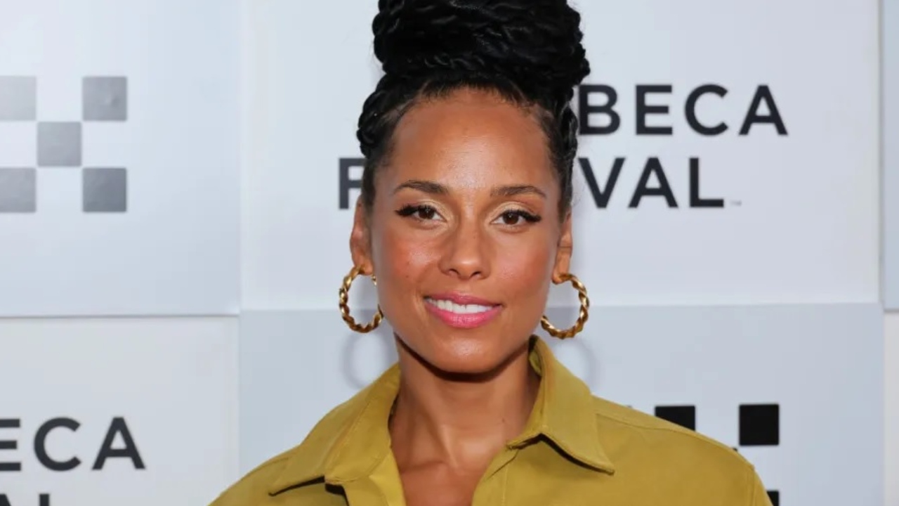 Alicia Keys, Grandmaster Flash among recipients of first ICE Medal of Honor