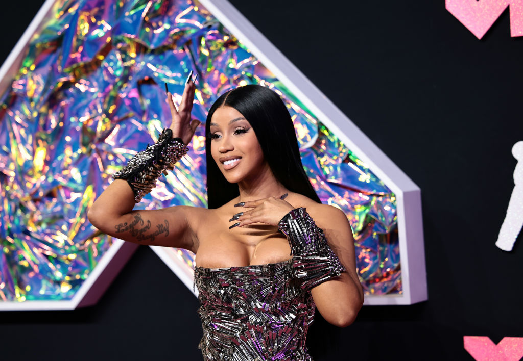 Nicki Minaj Wore a Bridal Barbie Look at the 2023 MTV VMAs