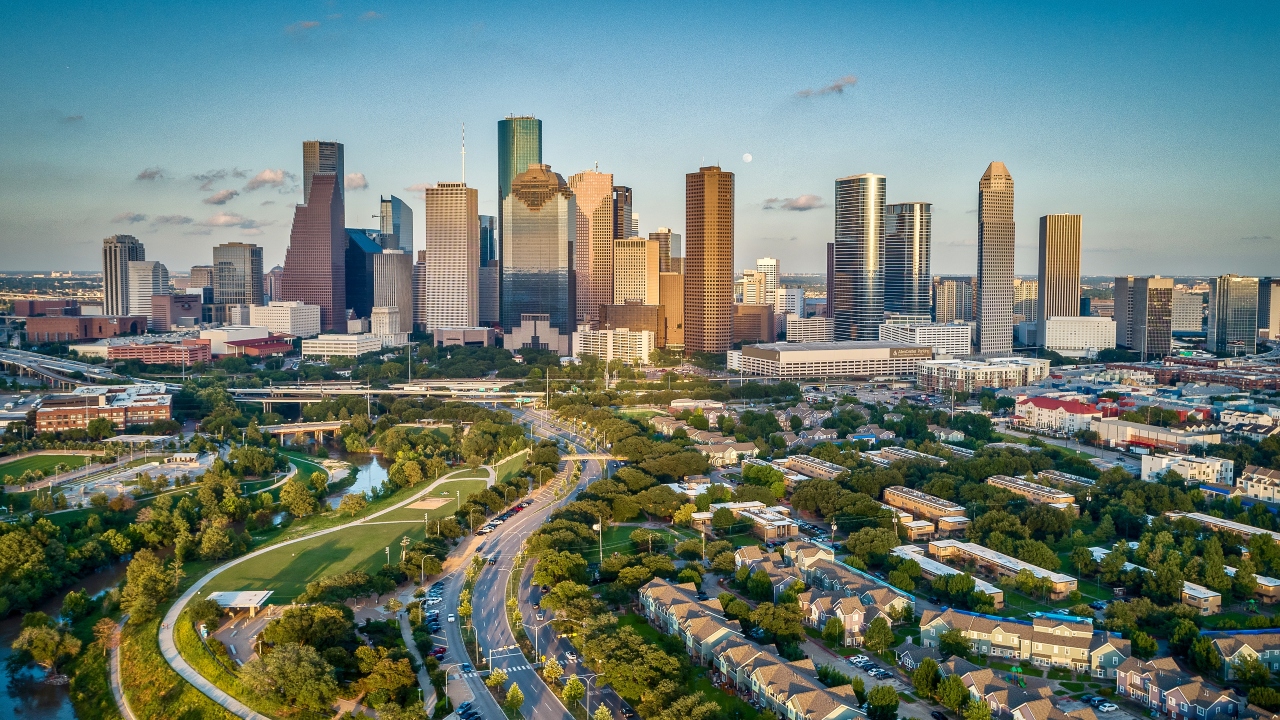 White couple sues the city of Houston for minority contract quota