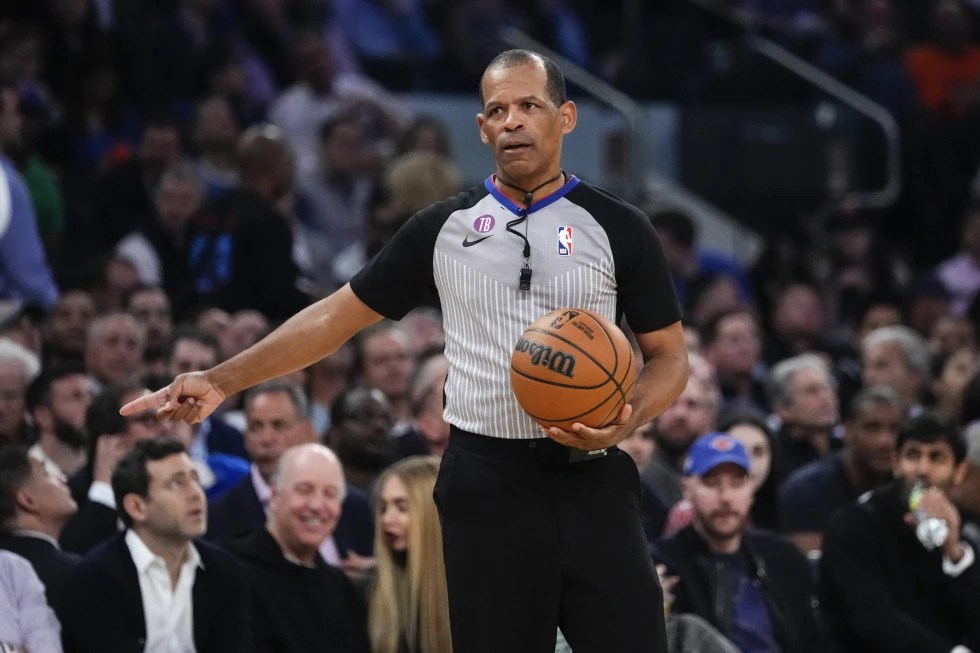 NBA referee Eric Lewis retires; league closes investigation into burner account
