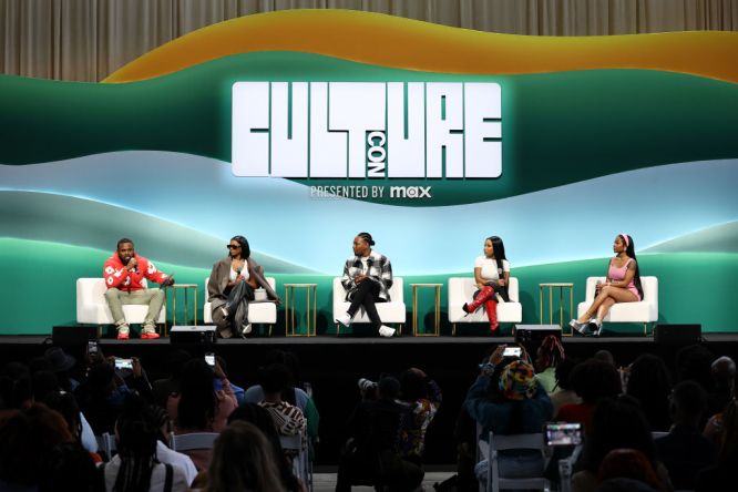 NEW YORK, NEW YORK - OCTOBER 07: (L-R) Zuri Goddrey, De'arra Taylor, Terrell Grice, Aaliyah Jay and Jayda Cheaves speak onstage at CultureCon NY 2023 on October 07, 2023 in New York City. (Photo by Arturo Holmes/Getty Images)