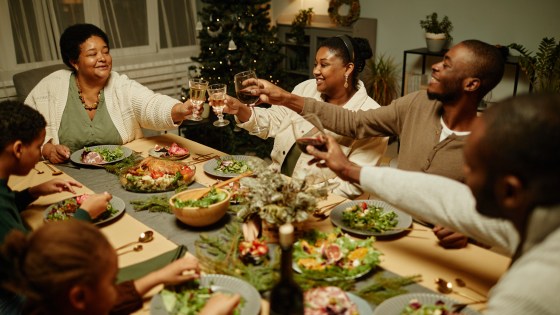 How do I prepare my family for Thanksgiving?, How do you deal with a difficult family at Thanksgiving?, How do you avoid toxic family during holidays?, How do you deal with your family over the holidays?, Family holiday tips, Tips for holiday gatherings, Thanksgiving clapbacks, how to deal with shady family members, theGrio.com