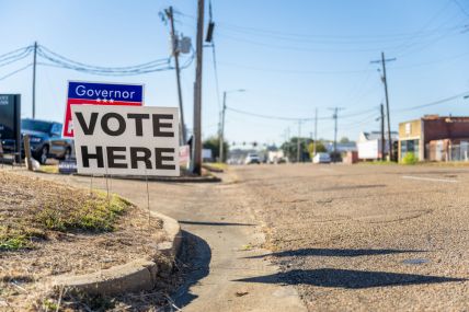Mississippi precincts ran out of ballots; county election leaders mum about how many they printed