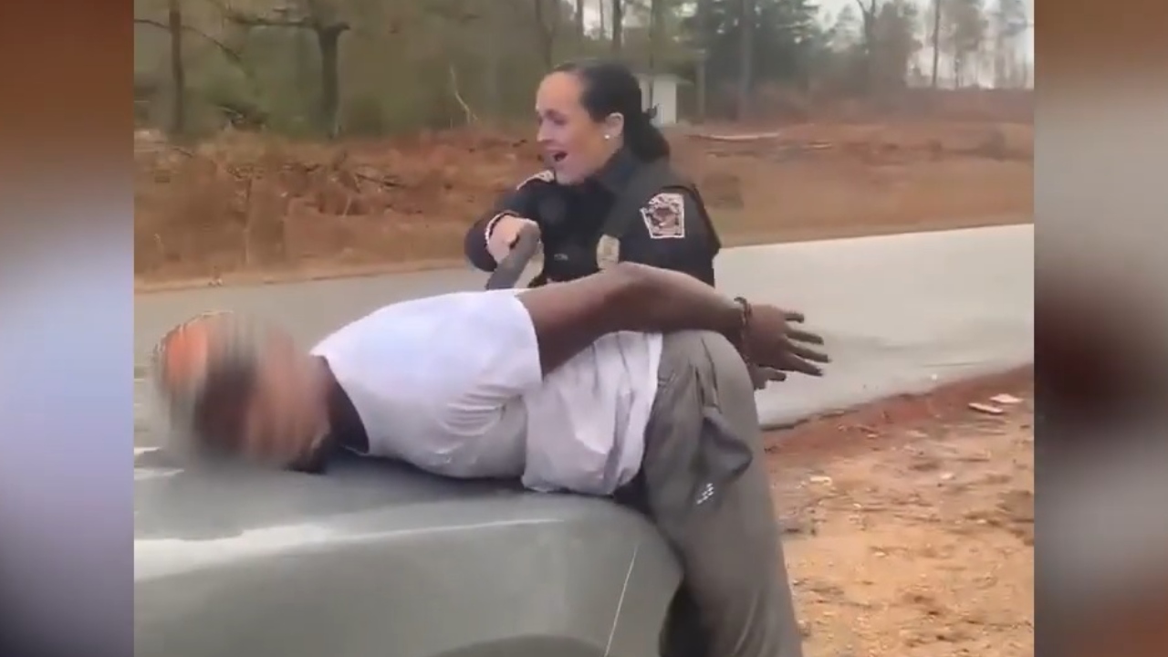 Officer placed on leave after using stun gun on handcuffed Alabama man