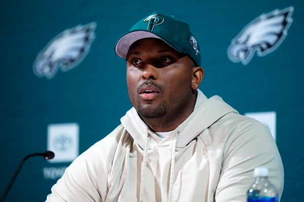 Eagles fire offensive coordinator Brian Johnson, AP source says