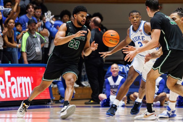 US labor official says Dartmouth basketball players are school employees, sets stage for union vote