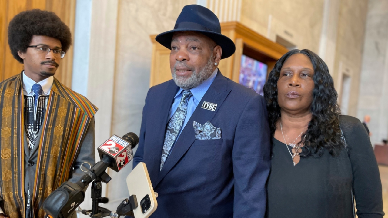 Tennessee state Rep. Justin Pearson with Rodney and RowVaughn Wells, Tyre Nichols' stepfather and mother