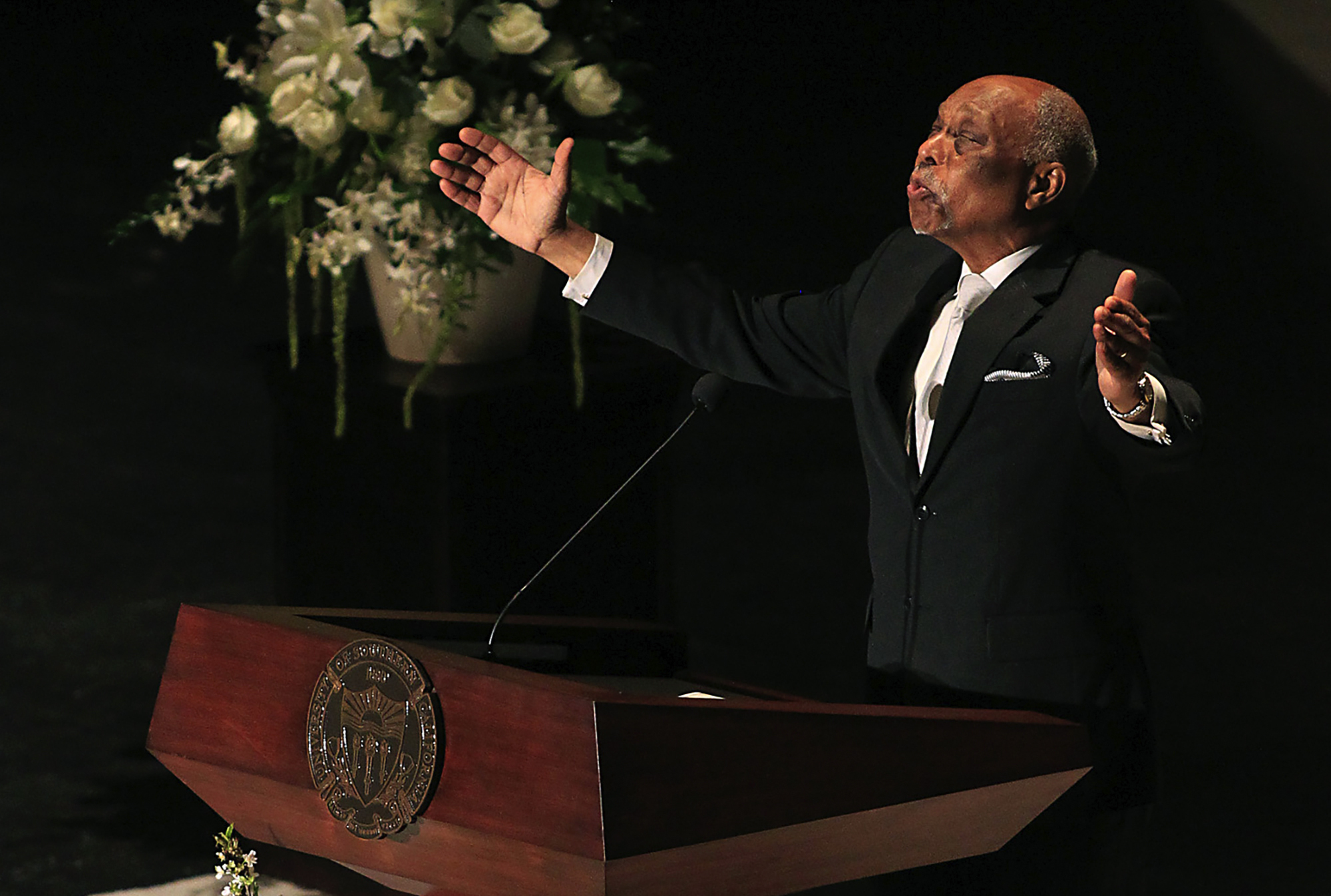 Cecil L. ‘Chip’ Murray, influential pastor and LA civil rights leader, dies
