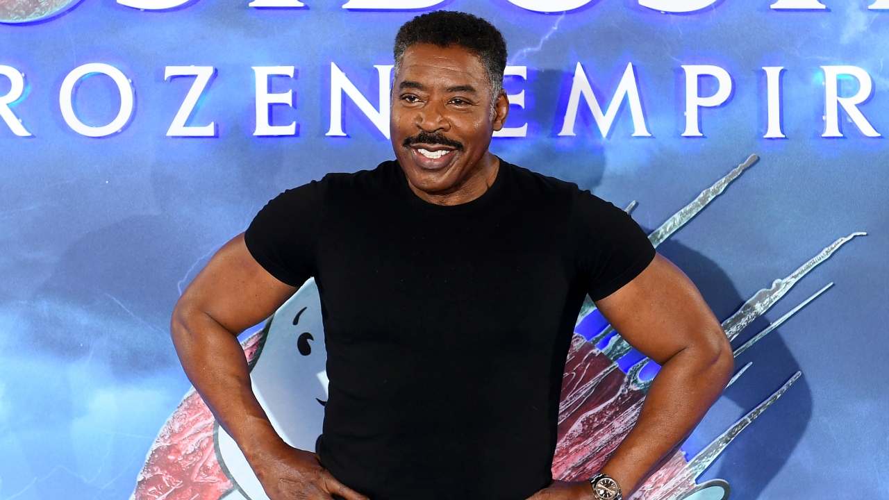 Ernie Hudson, 78, opens up about stubborn belly fat that pushed him to the gym