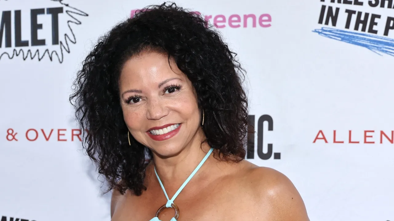 Former ‘ER’ actor Gloria Reuben opens up about the ‘havoc’ of hot flashes