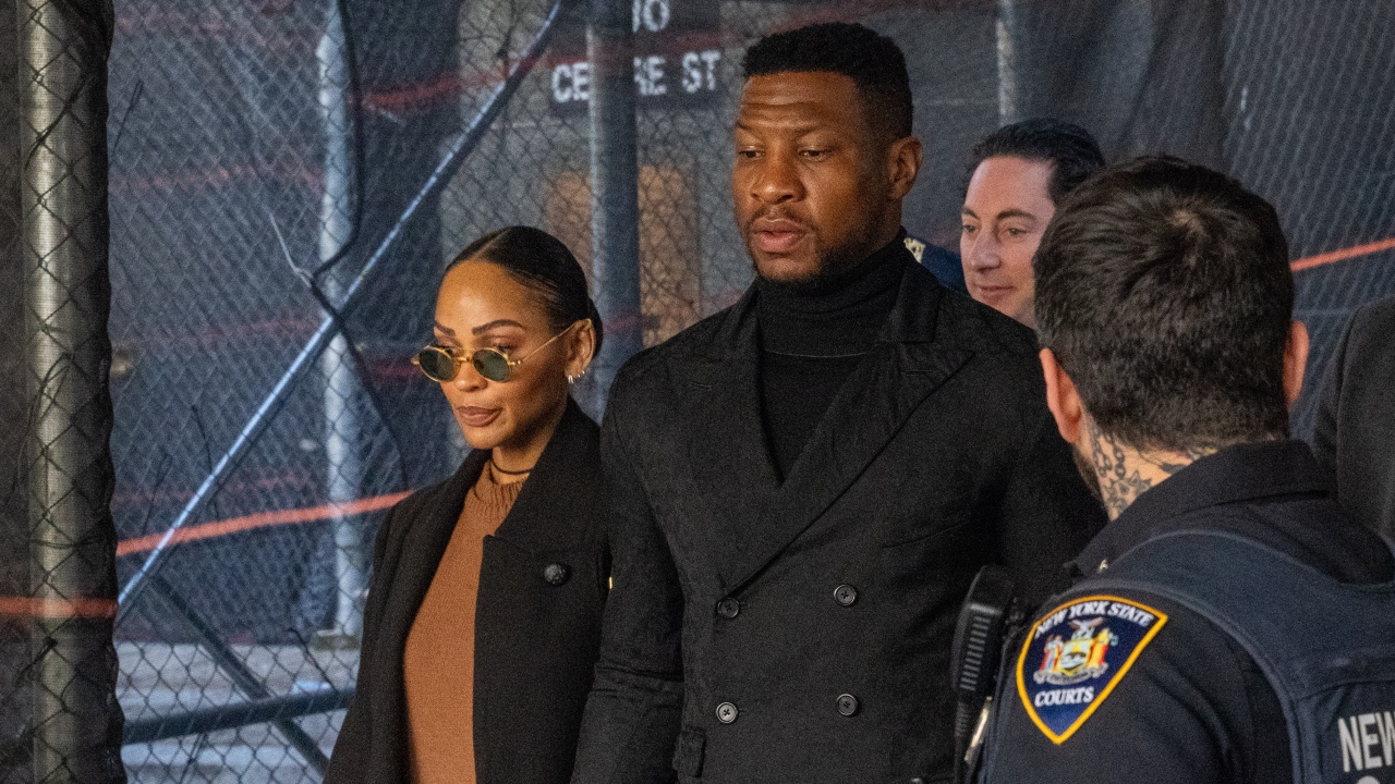 Actor Jonathan Majors sentenced to probation, avoiding jail time for assaulting ex-girlfriend