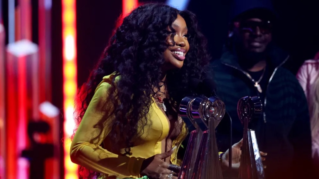 Beyoncé, SZA, Victoria Monét and others win big at iHeartRadio Music Awards