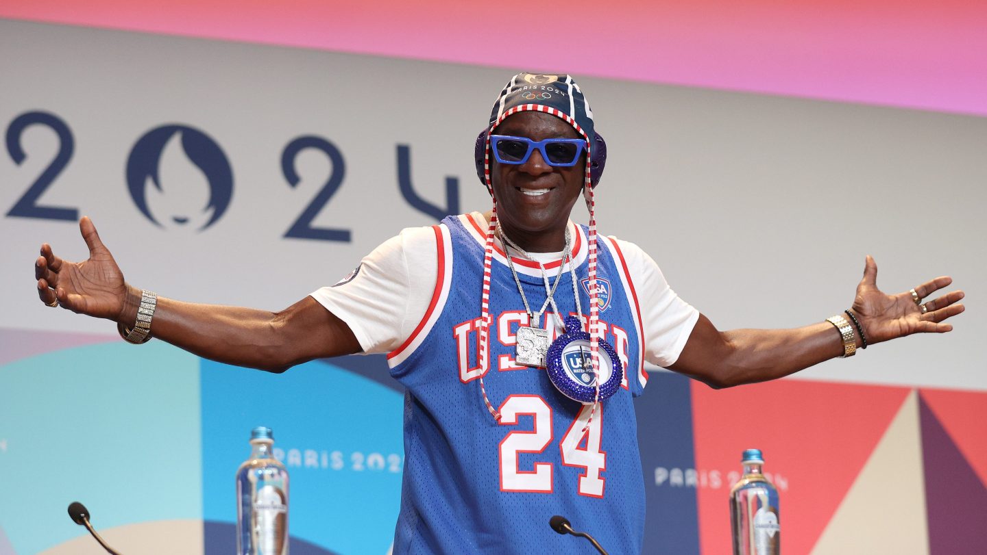 Flavor Flav Olympics, Flavor Flav Olympic torchbearer, Flavor Flav 2024 Olympics, Flavor Flav torchbearer, Flavor Flav Olympic torch, Flavor Flav 2028 Olympics, Flavor Flav 2028 L.A. Olympics theGrio.com