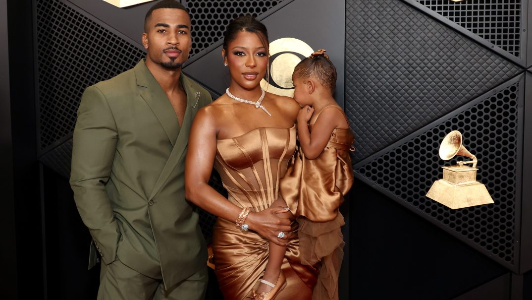 Victoria Monet relationship, Victoria Monet John Gaines, Victoria Monet John Gaines breakup, Victoria Monet breakup, Who is Victoria Monét's partner?, Are John and Victoria still together?, Why did Victoria and John break up?, Who is Victoria Monét's baby daddy? theGrio.com