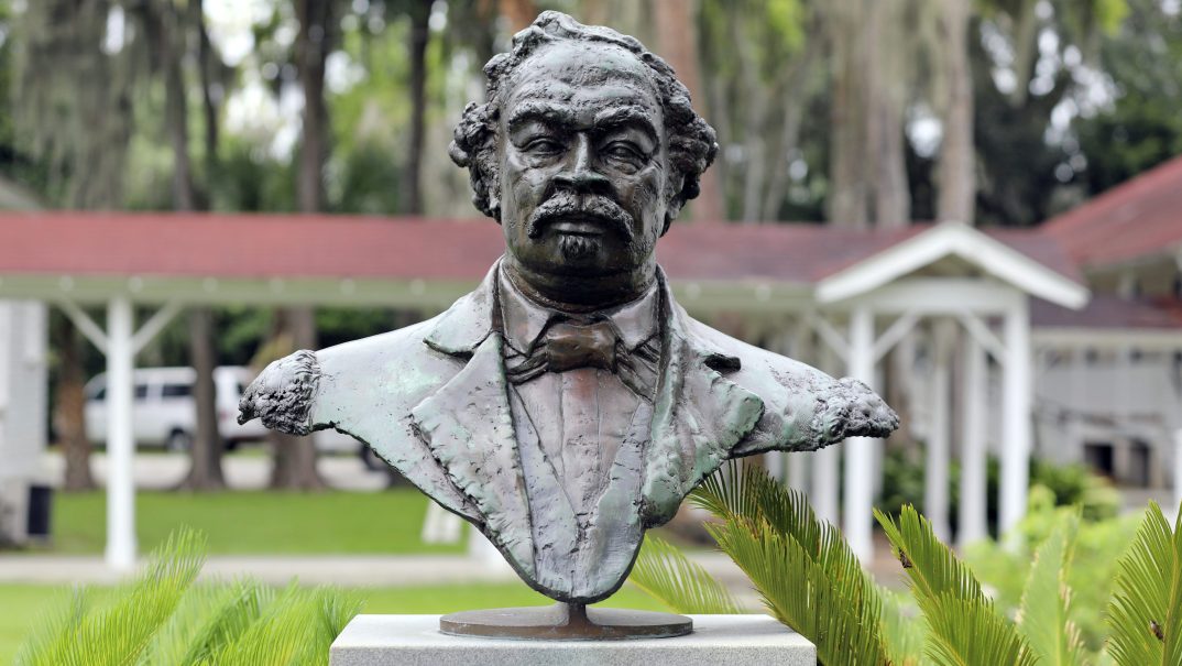 Robert Smalls, Robert Smalls South Carolina, Robert Smalls monument, South Carolina monuments, who is Robert Smalls, Robert Smalls Civil War, Robert Smalls Civil War pilot, South Carolina history, civil war history, Black history, Civil War monuments, theGrio.com