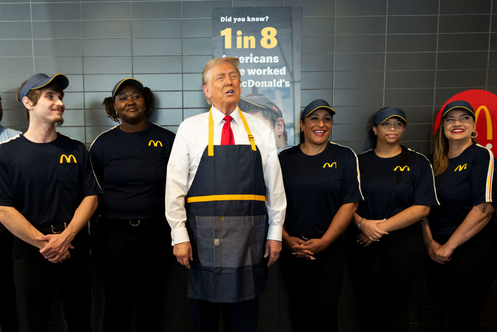 Donald Trump, McDonald's, Donald Trump McDonalds, Trump McDonalds, Donald Trump McDonalds, Trump minimum wage, Trump tax cuts, minimum wage, theGrio.com