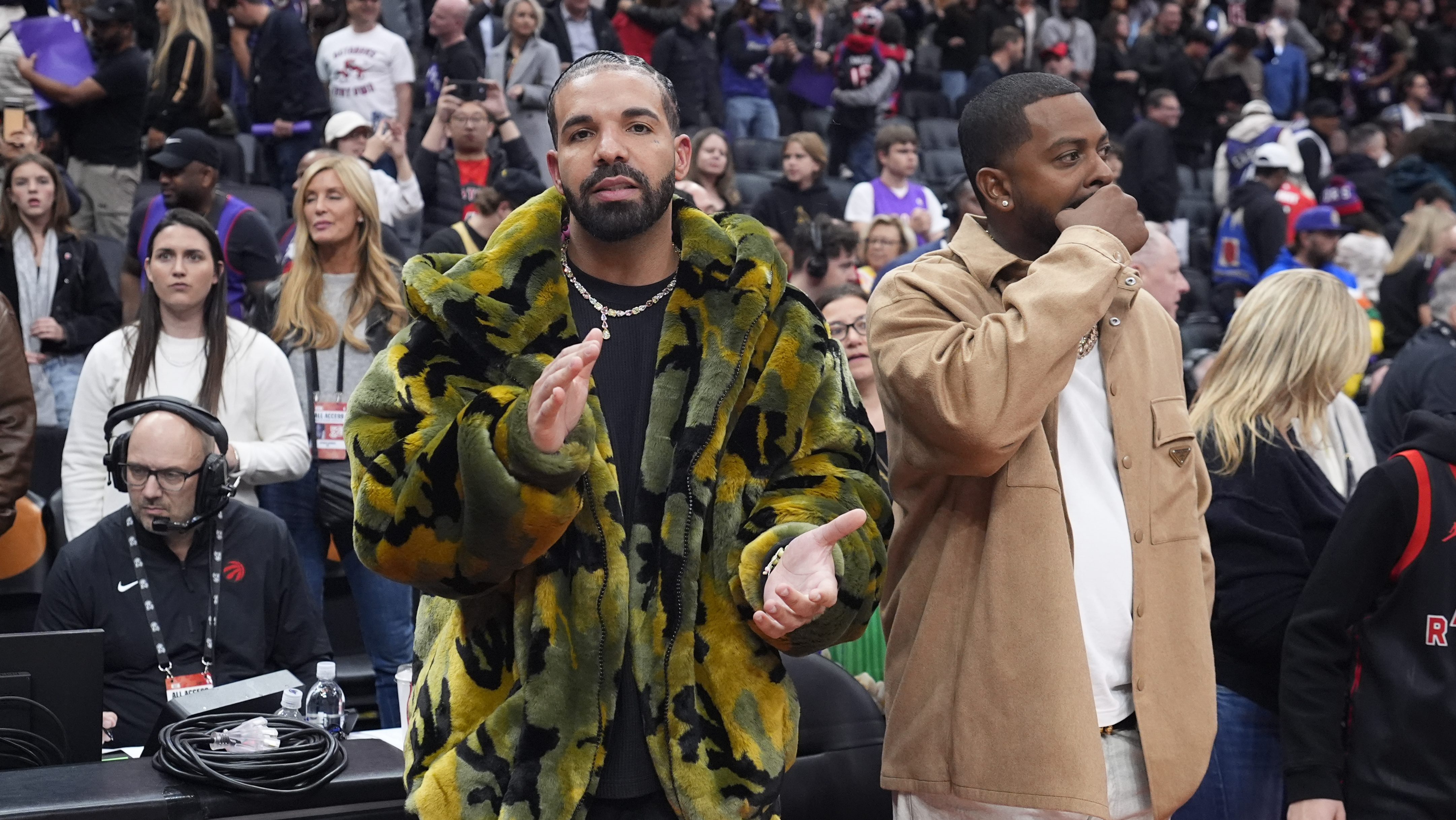 drake, kendrick lamar, they not like us, drake lawsuit, drake they not like us, kendrick they not like us, umg, hip-hop, did drake sue kendrick, drake legal action, they not like us payola, theGrio.com