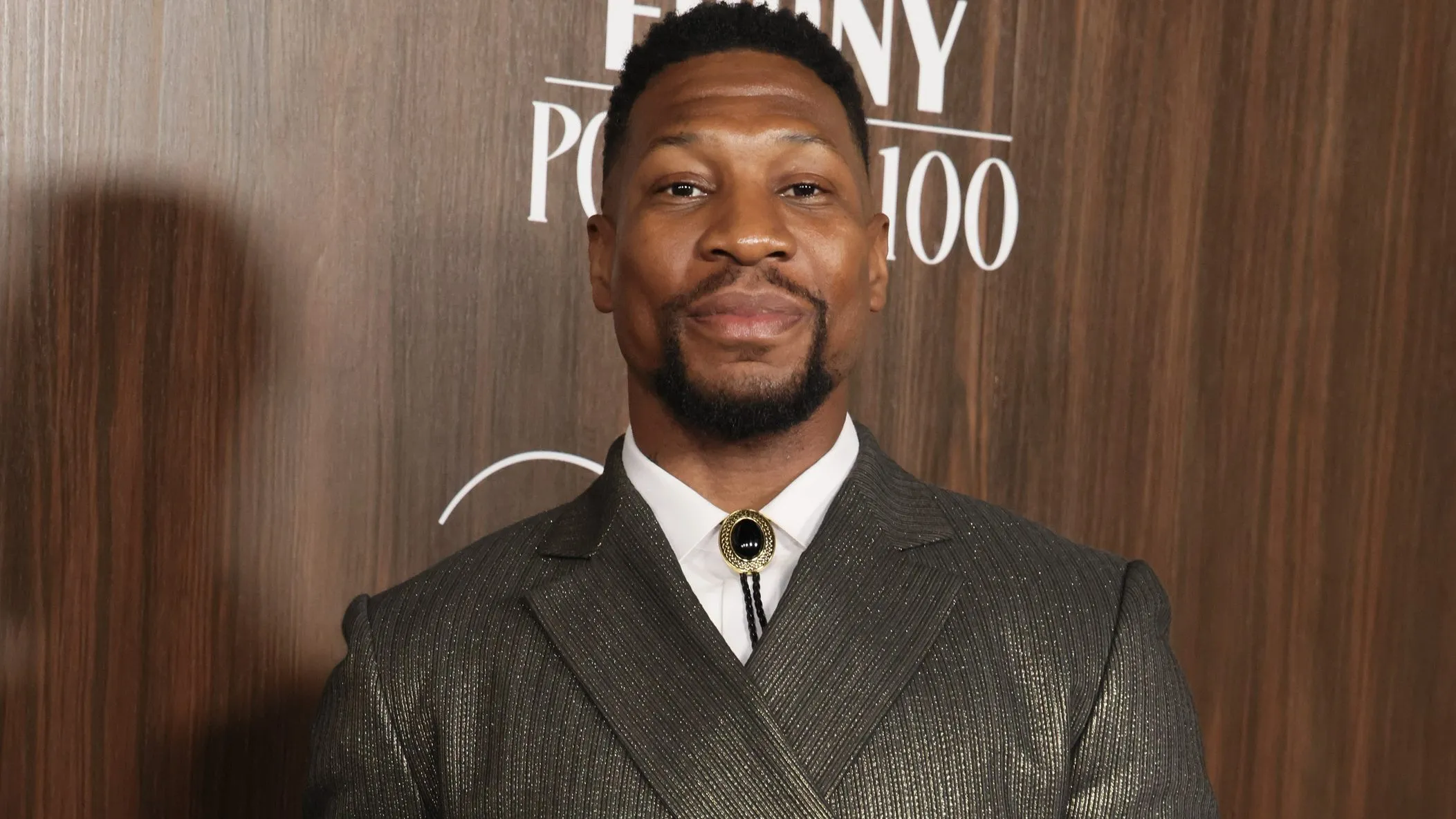 Was Jonathan Majors case dismissed?, Jonathan Majors lawsuit dropped, Jonathan Majors criminal case,Jonathan Majors' ex-girlfriend, Jonathan Majors ex-girlfriend drops lawsuit, Jonathan Majors defamation lawsuit, Jonathan Majors assault theGrio.com