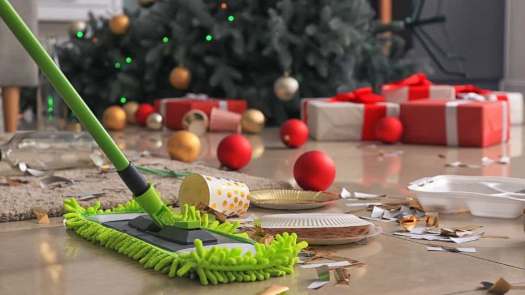 Holiday cleaning, decluttering, holiday decluttering, house cleaning, home organization, theGrio.com