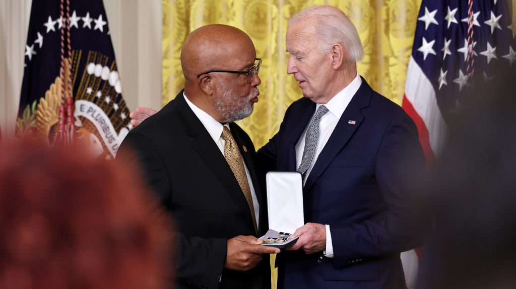 Bennie Thompson awarded Presidential Citizens Medal by Biden in a full ...