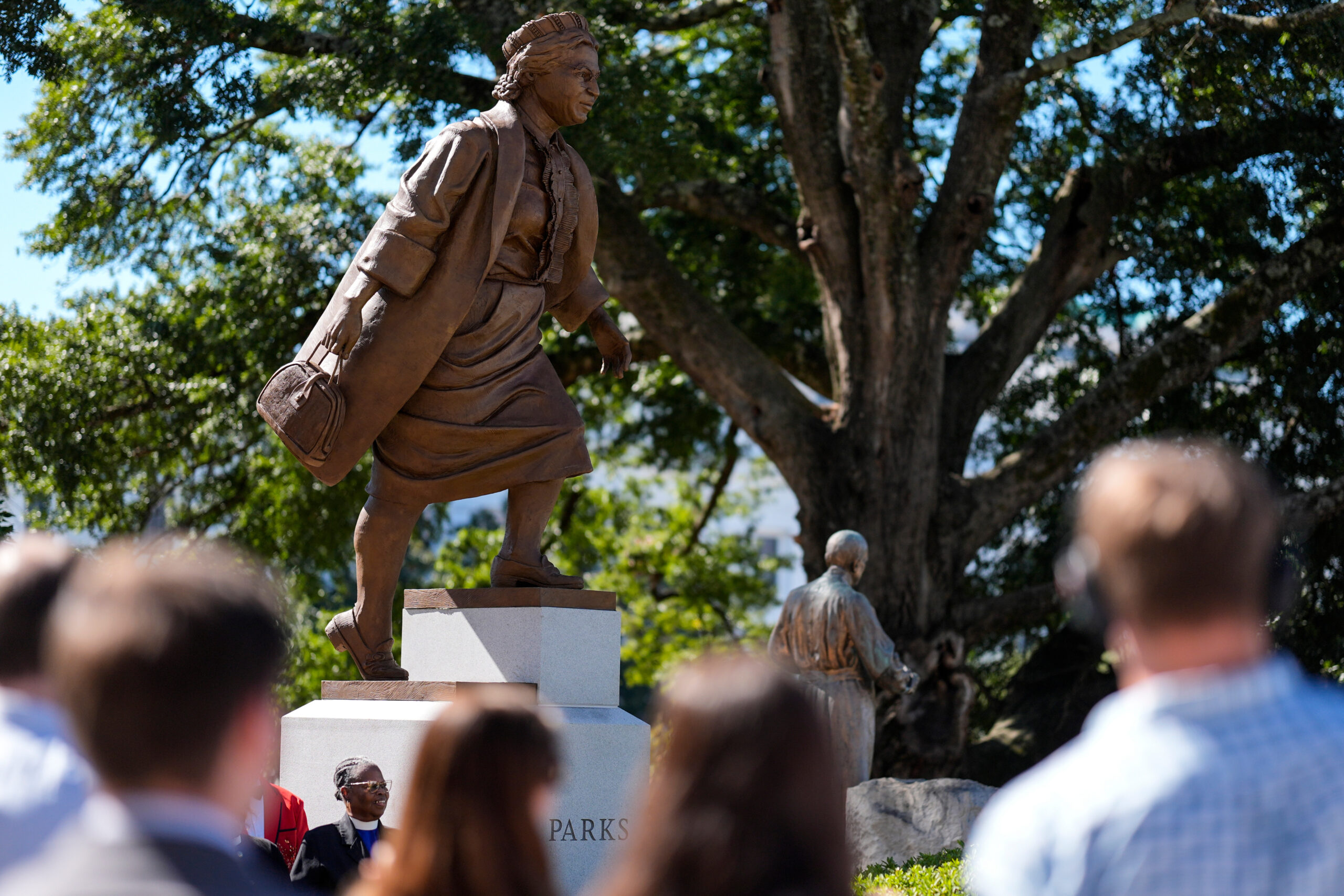 Rosa Parks and Helen Keller statues unveiled at the Alabama Capitol