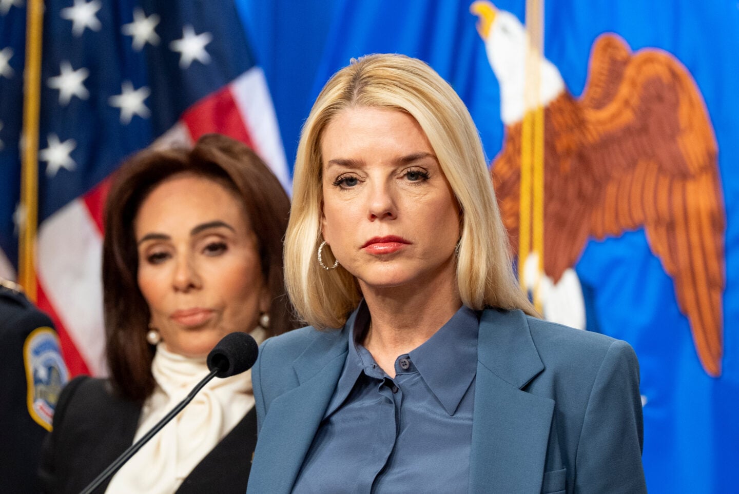 FBI Pipe Bomb Investigation Pam Bondi, Luigi Mangione, Luigi Mangione Trial