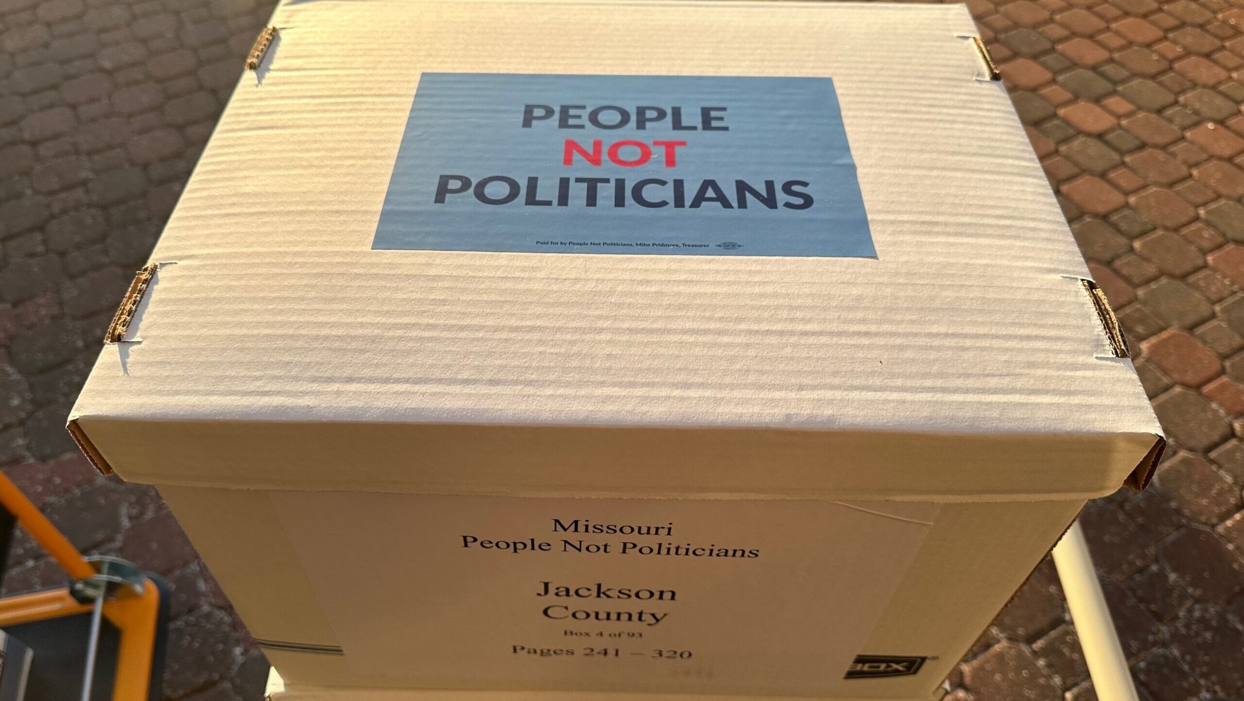 Opponents of Trump-backed redistricting in Missouri submit a petition to force a public vote